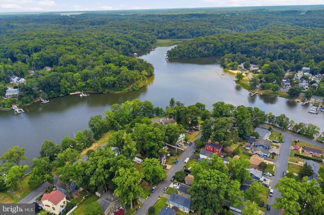 1815 GLENARM RD, Edgewater, MD 21037