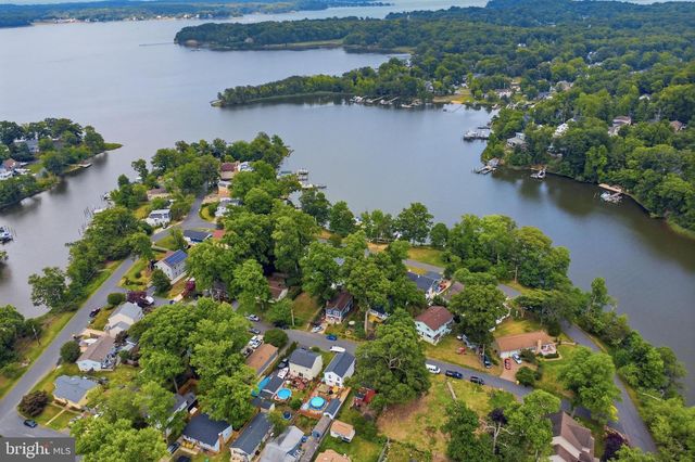 1815 GLENARM RD, Edgewater, MD 21037