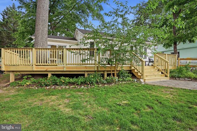 1815 GLENARM RD, Edgewater, MD 21037