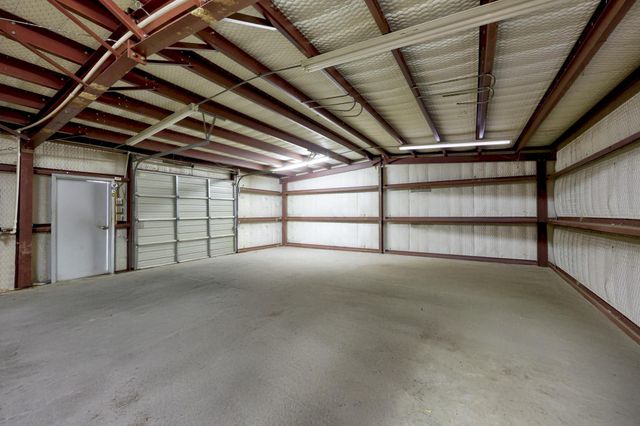 508 W Mesquite Ave, Rogers, TX 76569