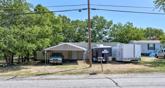 508 W Mesquite Ave, Rogers, TX 76569