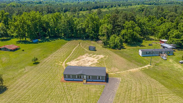 496 1st Texas Road, Saint George, SC 29477