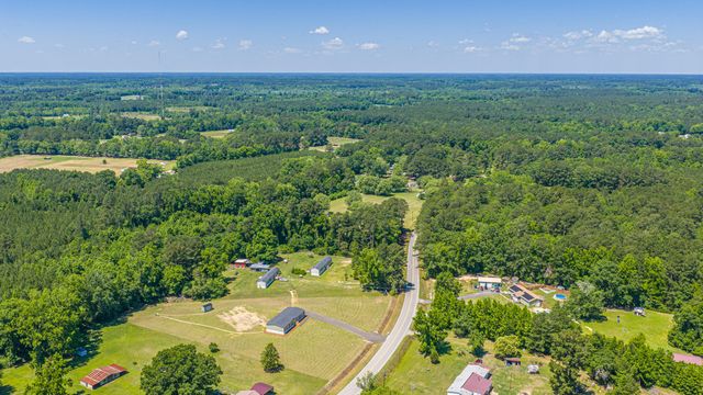 496 1st Texas Road, Saint George, SC 29477