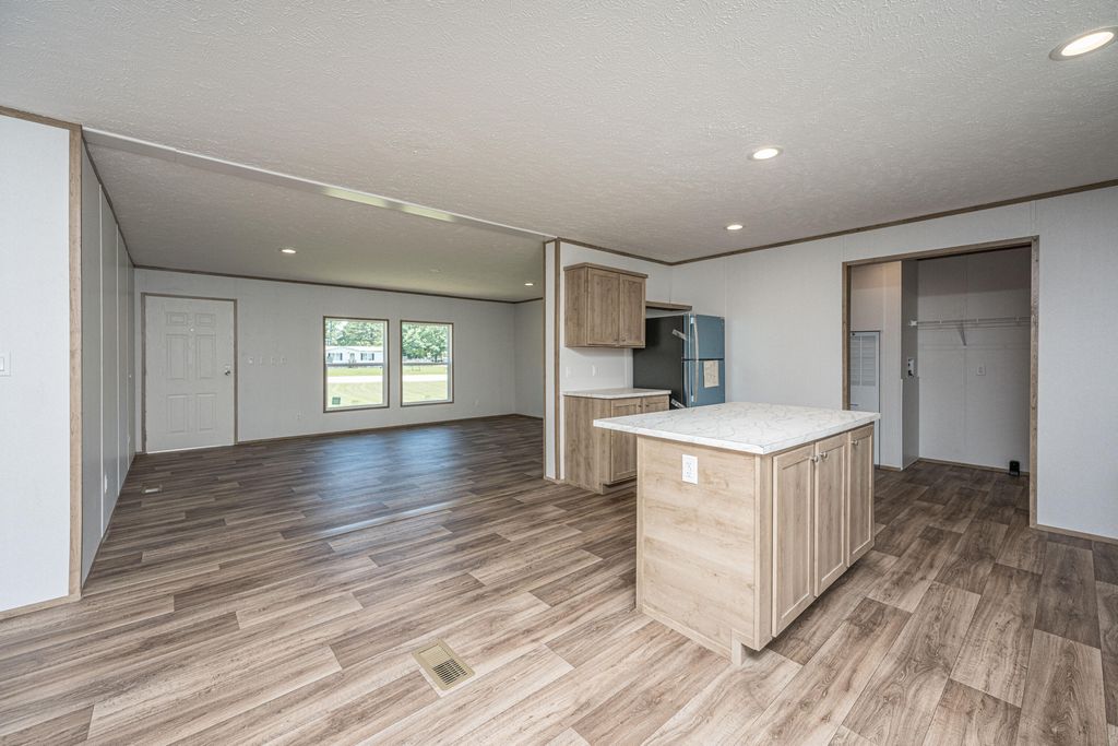 Image 23 of property listing at 496 1st Texas Road, Saint George, SC 29477