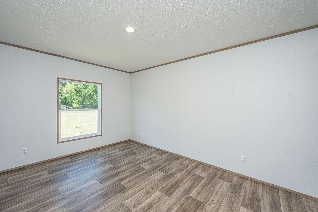 Image 38 of property listing at 496 1st Texas Road, Saint George, SC 29477