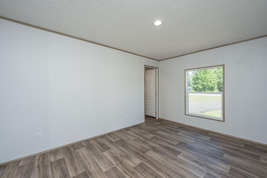 Image 43 of property listing at 496 1st Texas Road, Saint George, SC 29477