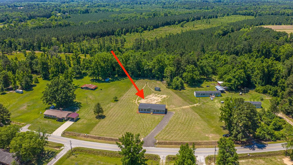 Image 72 of property listing at 496 1st Texas Road, Saint George, SC 29477