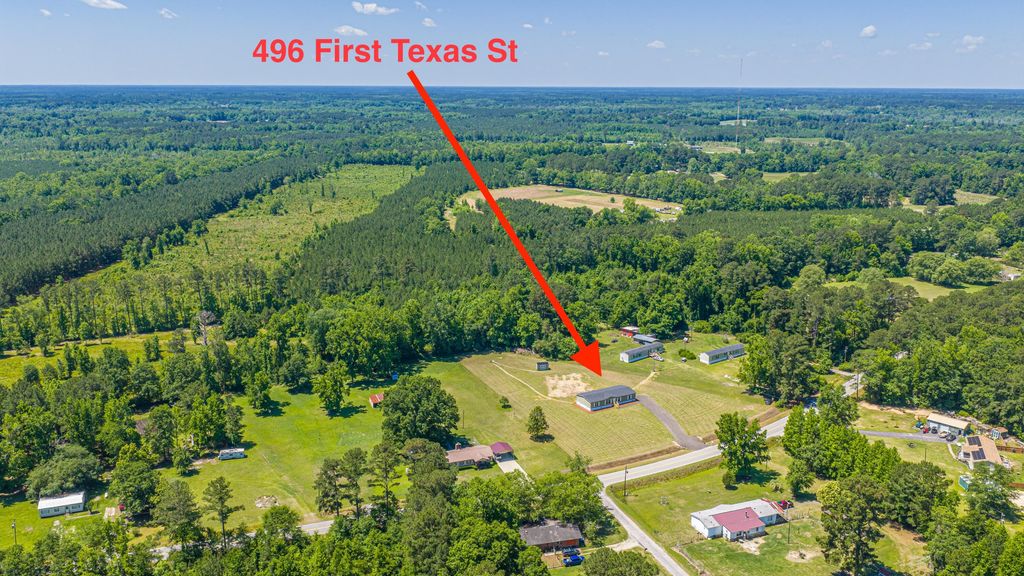 Image 76 of property listing at 496 1st Texas Road, Saint George, SC 29477