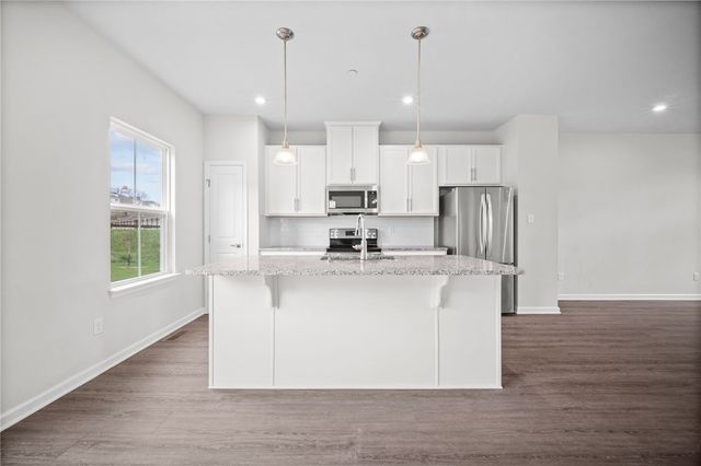 233 Chesna Drive, Whitehall, PA 15234