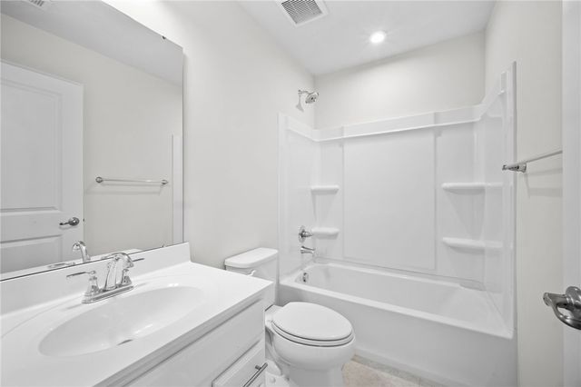 233 Chesna Drive, Whitehall, PA 15234