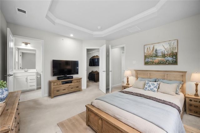233 Chesna Drive, Whitehall, PA 15234