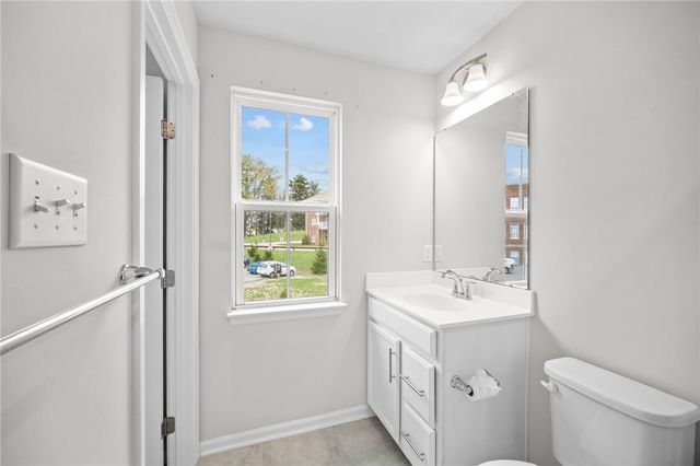 233 Chesna Drive, Whitehall, PA 15234