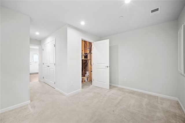 233 Chesna Drive, Whitehall, PA 15234