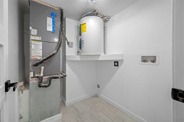 11201 122ND AVENUE 201, Largo, FL 33778