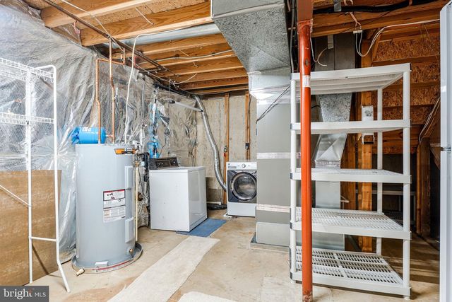 9920 OAKDALE WOODS CT, Vienna, VA 22181