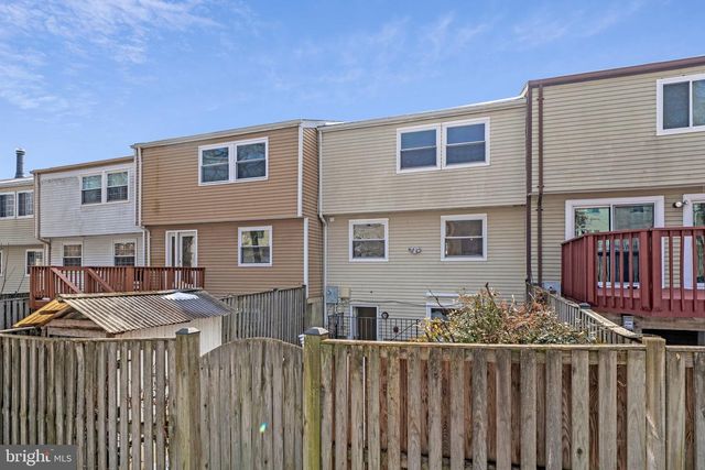 9920 OAKDALE WOODS CT, Vienna, VA 22181