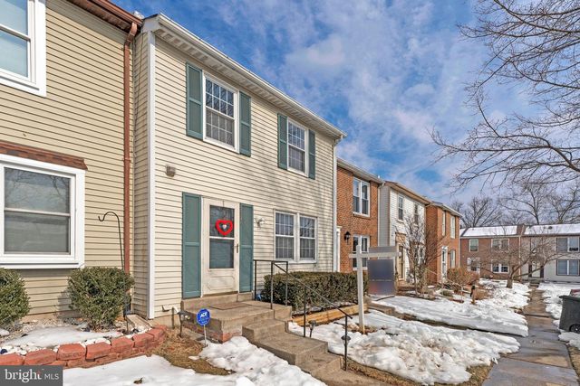 9920 OAKDALE WOODS CT, Vienna, VA 22181