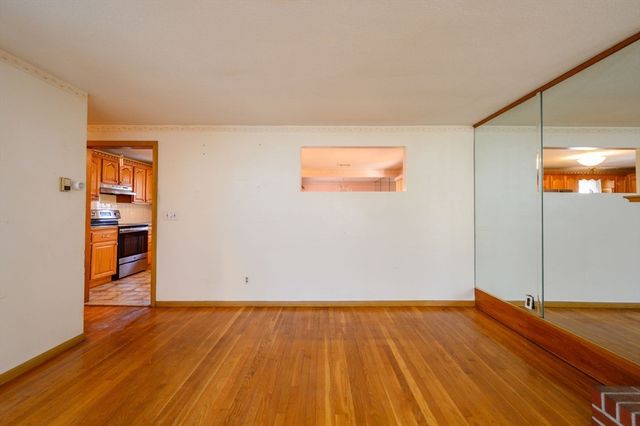 69 Mariposa, Boston, MA 02136