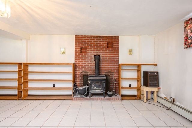 69 Mariposa, Boston, MA 02136