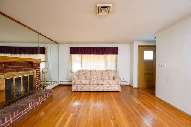 69 Mariposa, Boston, MA 02136