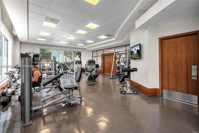 1050 Brickell Avenue 1722, Miami, FL 33131
