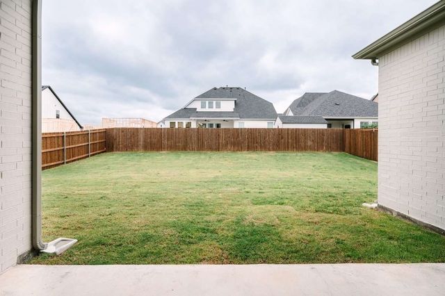 405 Kestrel Court, Aledo, TX 76008