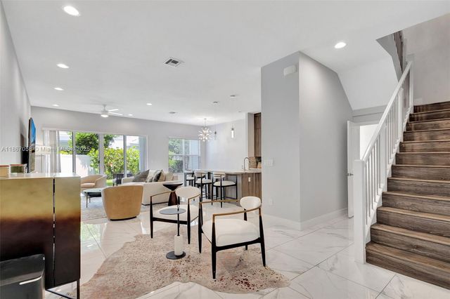 4921 Pointe Midtown Way, Palm Beach Gardens, FL 33418