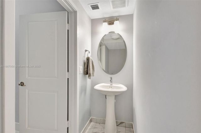 4921 Pointe Midtown Way, Palm Beach Gardens, FL 33418