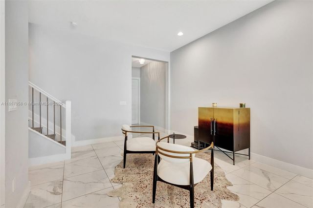 4921 Pointe Midtown Way, Palm Beach Gardens, FL 33418