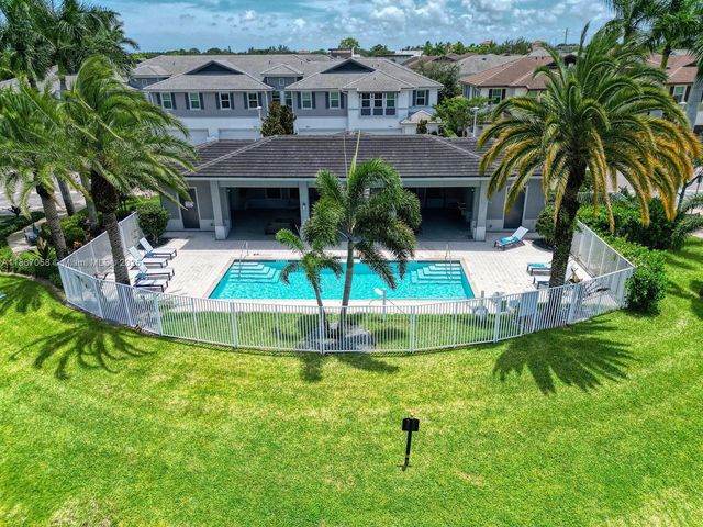 4921 Pointe Midtown Way, Palm Beach Gardens, FL 33418