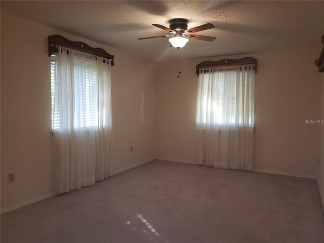 10911 SW 86TH COURT, Ocala, FL 34481