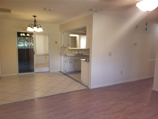 10911 SW 86TH COURT, Ocala, FL 34481