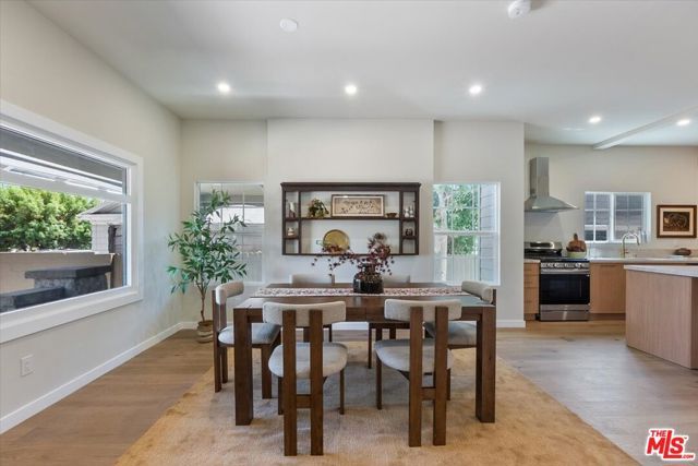 1651 S Wilton Place, Los Angeles, CA 90019