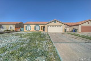 10842 Wakefield, Adelanto, CA 92301