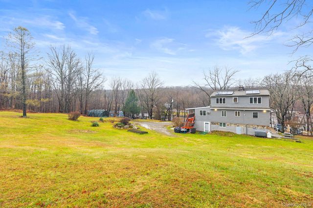 11 Cross Creek Road, Cold Spring, NY 10516