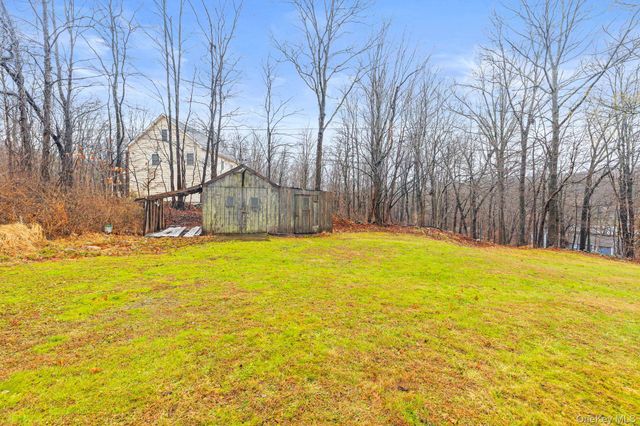 11 Cross Creek Road, Cold Spring, NY 10516