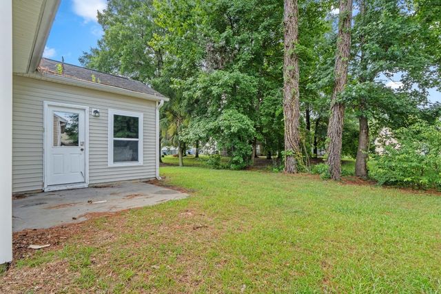 121 Bellegrove Dr., Myrtle Beach, SC 29579