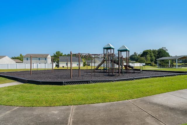 121 Bellegrove Dr., Myrtle Beach, SC 29579