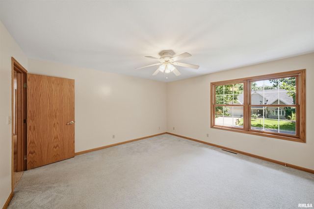 1517 GROVE Lane, Metamora, IL 61548