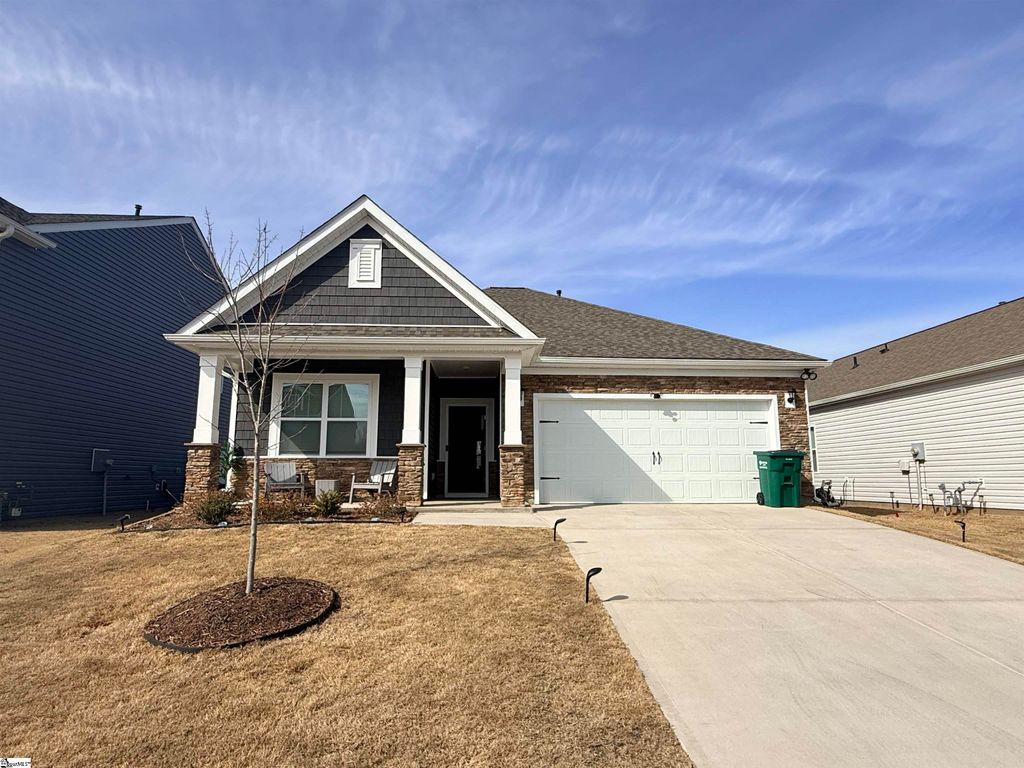 932 Greyford Lane, Woodruff, SC 29388