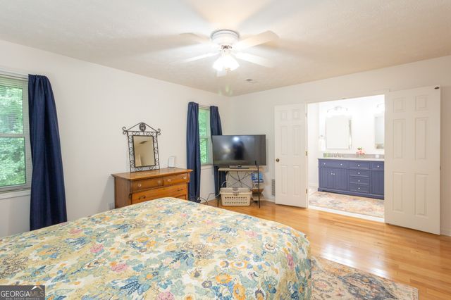 10 Dover Trail, Peachtree City, GA 30269
