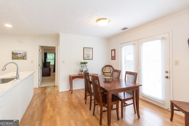 10 Dover Trail, Peachtree City, GA 30269