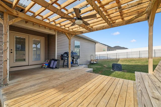 1203 Fredricksburg St, Franklin, KY 42134