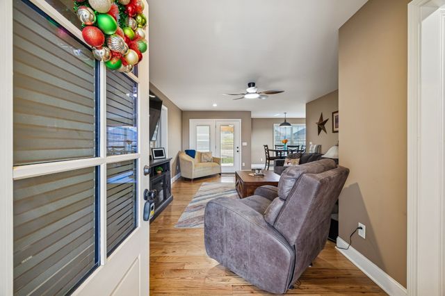 1203 Fredricksburg St, Franklin, KY 42134