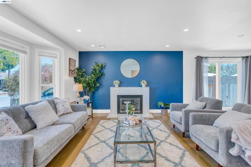 337 Farrelly Dr, San Leandro, CA 94577