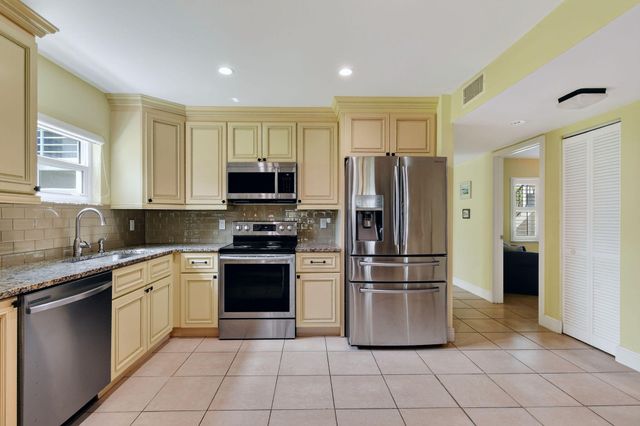 717 S US Highway 1 504, Jupiter, FL 33477