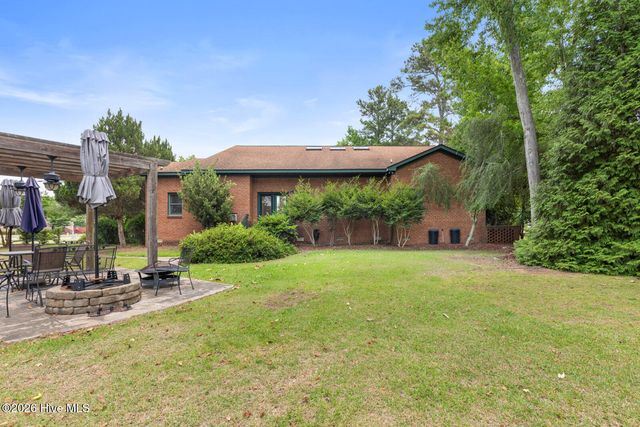 146 Lismore Drive, Winterville, NC 28590