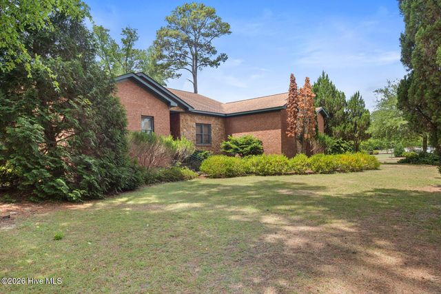 146 Lismore Drive, Winterville, NC 28590