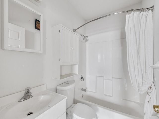 6055 7th Place, Vero Beach, FL 32968