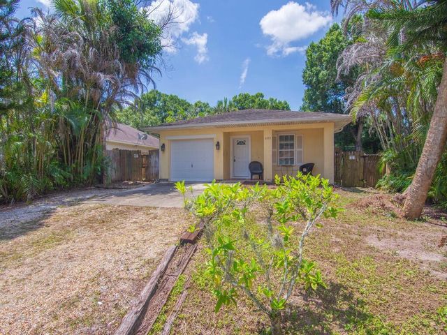 6055 7th Place, Vero Beach, FL 32968